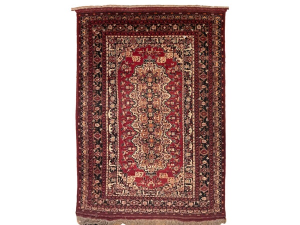 Oriental carpet