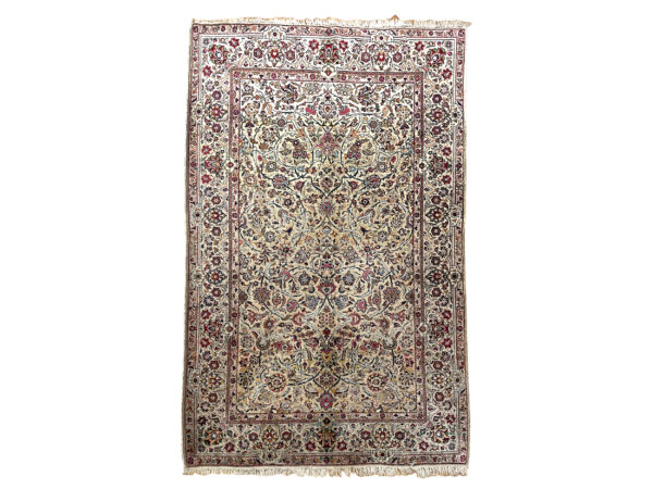Oriental carpet
