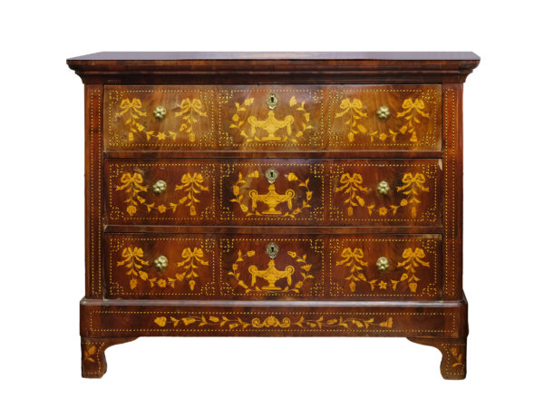 Chest of drawers with 3 drawers