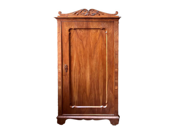 Spätbiedermeier Kasten