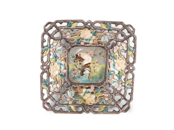 Durchbrochene Schale