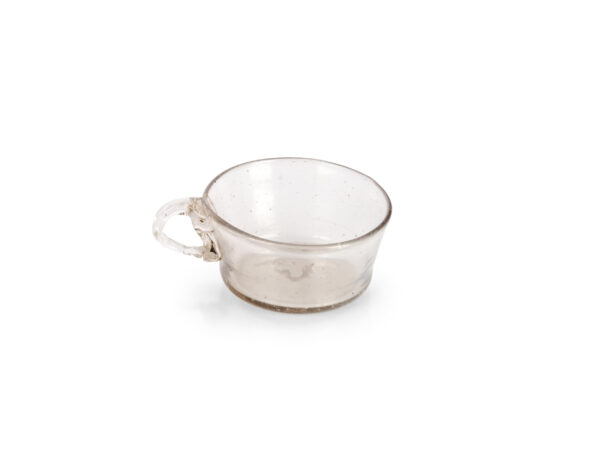 Late molded glass with handle