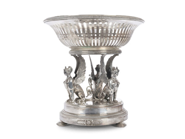 Großer Tafelaufsatz mit Sphingen