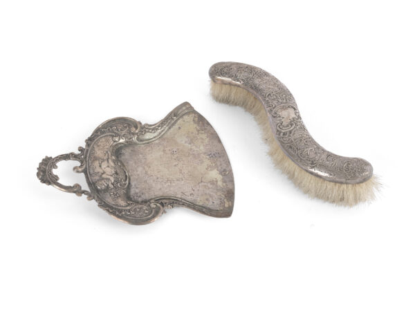 Table brush and dustpan