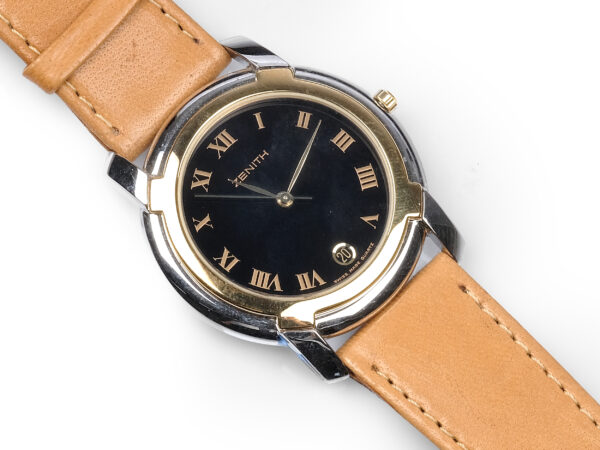 Herrenarmbanduhr mit Datumsanzeige