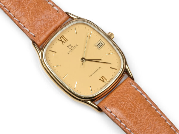 Herrenarmbanduhr mit Datumsanzeige