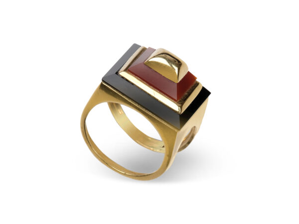 Women's ring