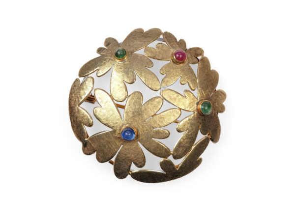 Round brooch in floral design