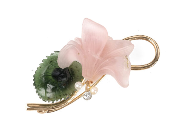 Brosche in Form eines Alpenveilchens