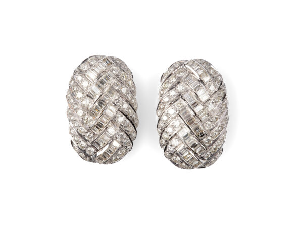 Paar exklusive Ohrringe