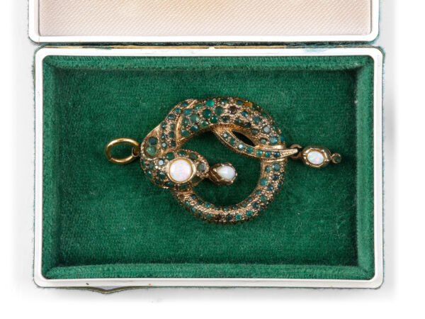 Anhänger Belle Époque