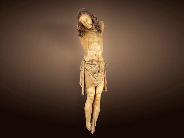 Monumental Christ